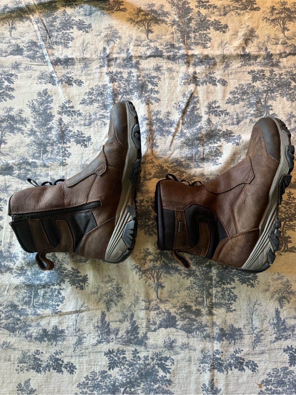 Merrell Brown Waterproof Outdoor Winter Boots - Picture 3 of 6